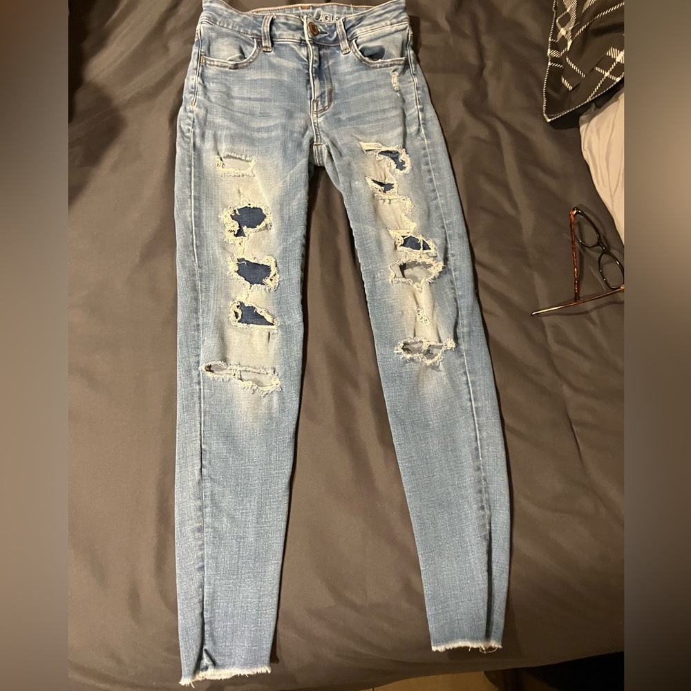 American eagle size 0 regular distressed skinny jeans